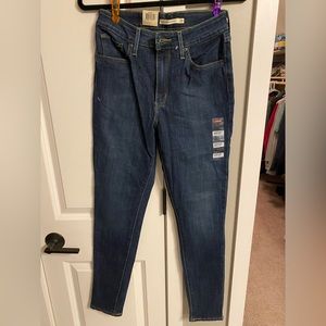 NWT Levi’s high waisted 721s